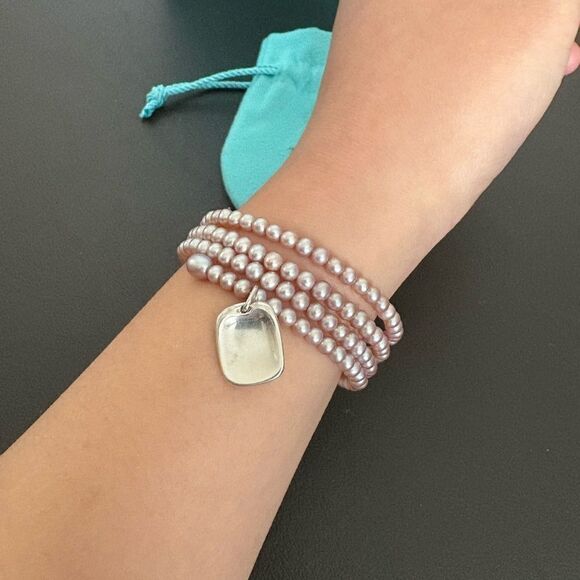 Tiffany & Co. Pearl Bracelet - Picture 5 of 8
